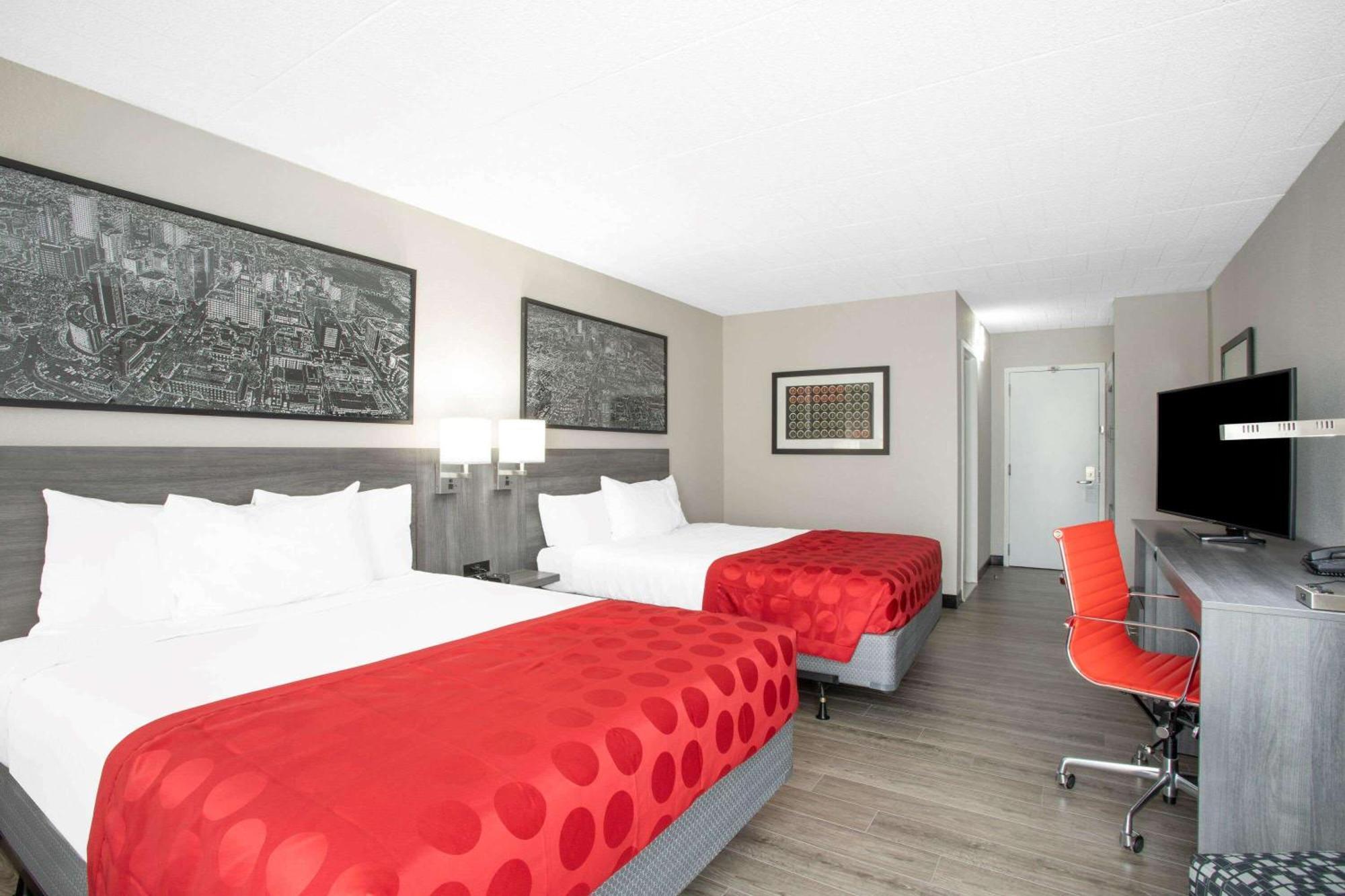 Hotel Ramada By Wyndham Hartford North - Bradley Airport Windsor Locks Zimmer foto